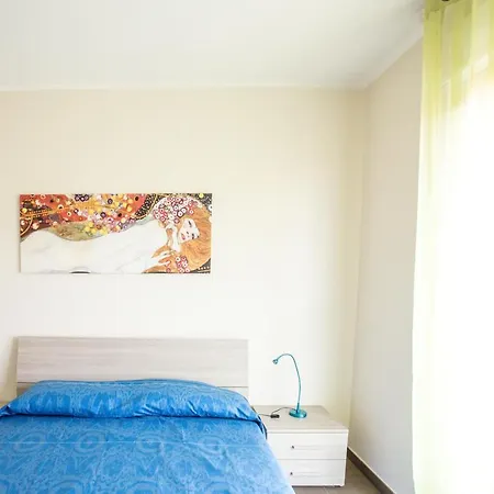 Claudia Int. V - Apartment *